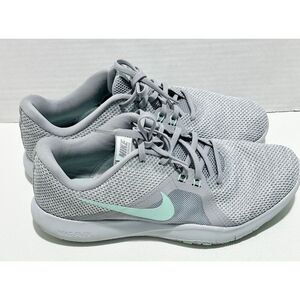 Nike Women’s Flex TR8‎ Training Sneakers Shoes Gray Size 10 B -Medium